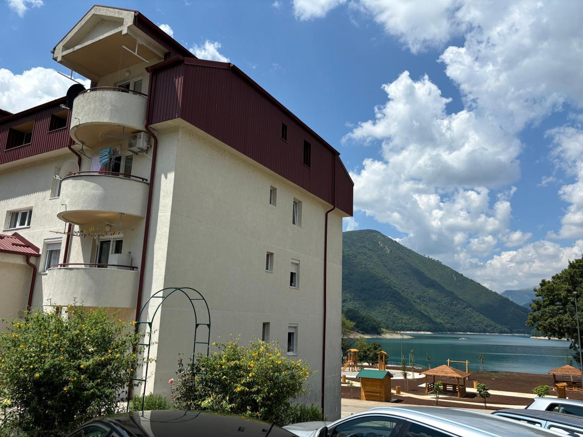 Zora Apartment Pluzine Exterior photo